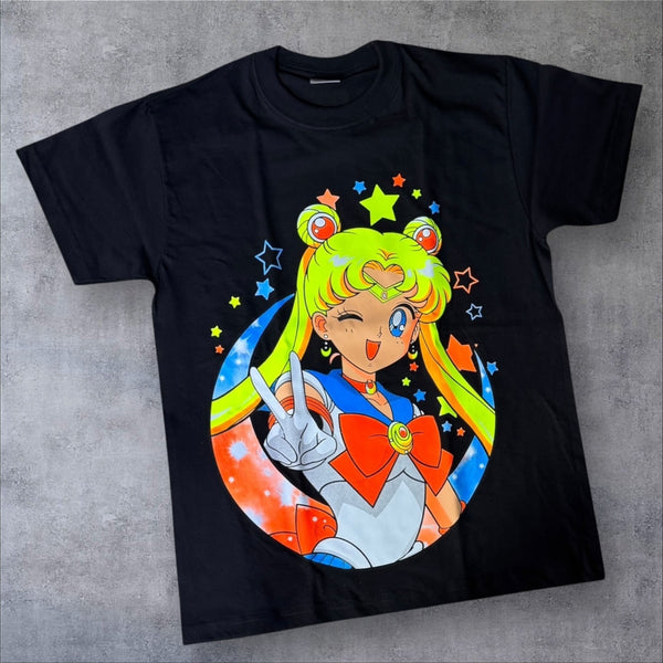 Camiseta Sailor Moon NEÓN