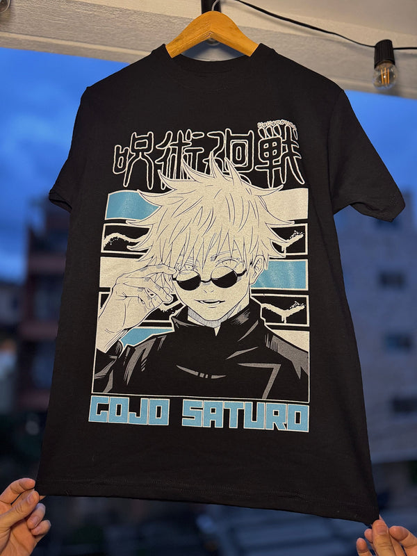 CAMISETA GOJO SATORU B/N