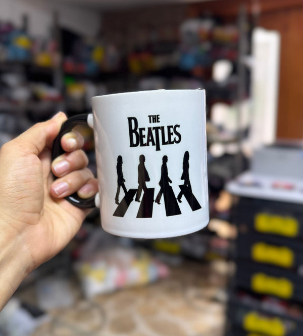 MUG THE BEATLES