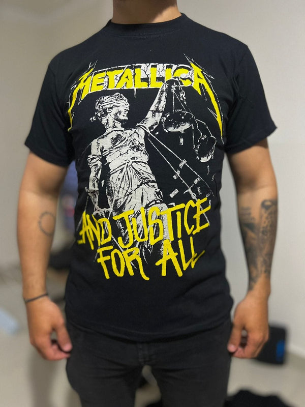 CAMISETA METALLICA JUSTICE (UNISEX)
