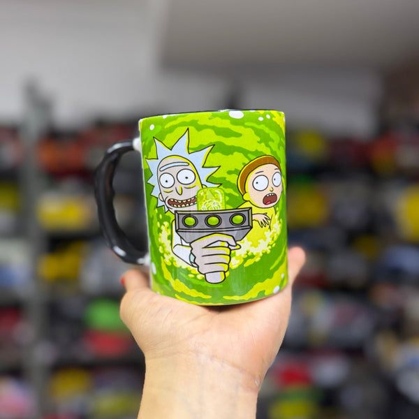 MUG RICK AND MORTY