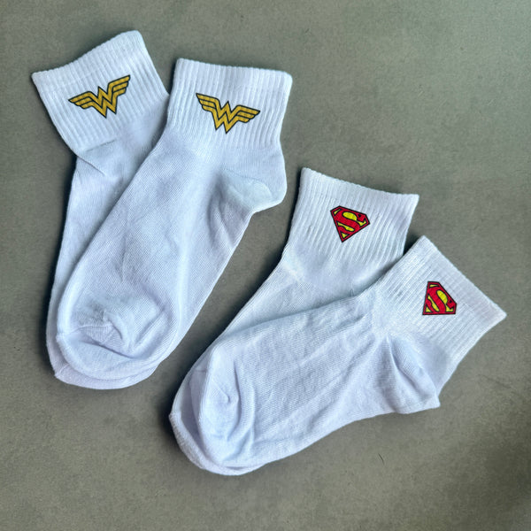 2 pares de medias DC