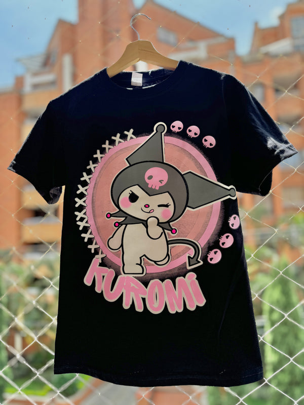 CAMISETA KUROMI COQUET (UNISEX)