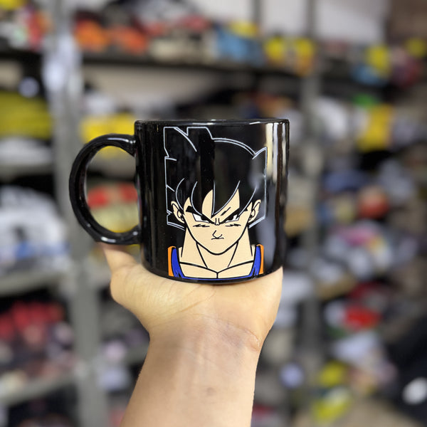 MUG TALLADO GOKU