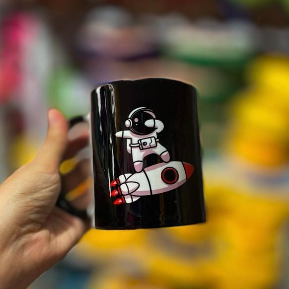 MUG ASTRONAUTA