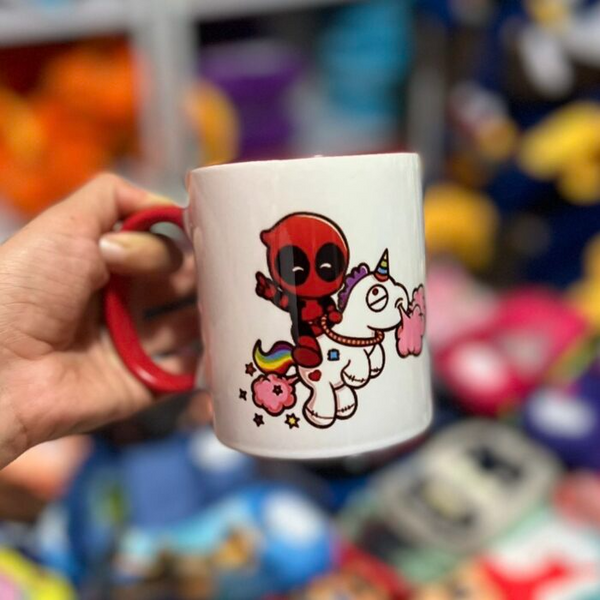 MUG DEADPOOL UNICORNIO