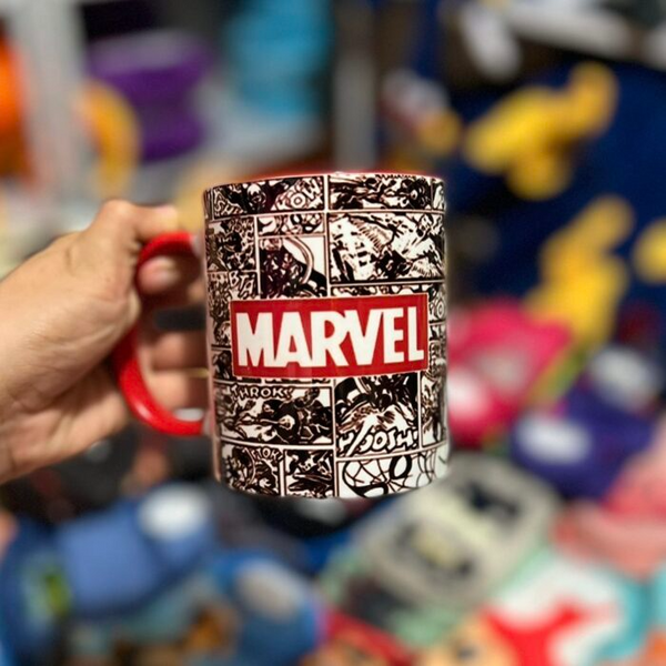 MUG MARVEL FONDO